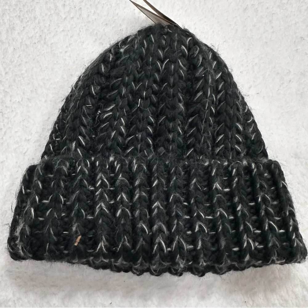 Black Knit North Face Beanie Hat